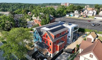 530 N Division St B, Ann Arbor, MI 48104