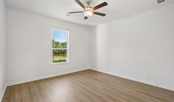165 Rolling Bend Rd, Alvord, TX 76225