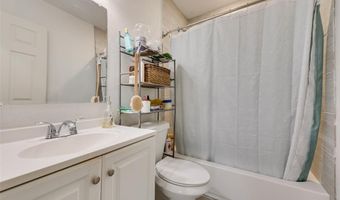 308 E Davis Ave, Alvarado, TX 76009
