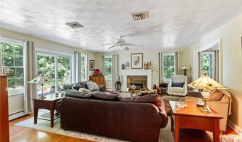 55 Little Pond County Rd, Cumberland, RI 02864