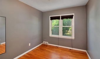 8027 Kolb Ave, Allen Park, MI 48101