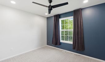 1717 Court St, Adel, IA 50003