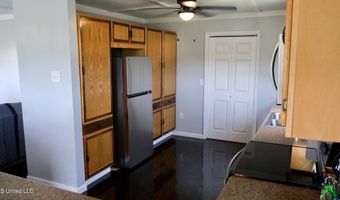 9019 St. Teresa Dr, Bay St. Louis, MS 39520