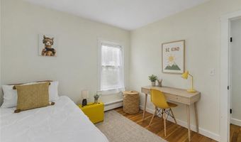 461 River Rd, Lincoln, RI 02865