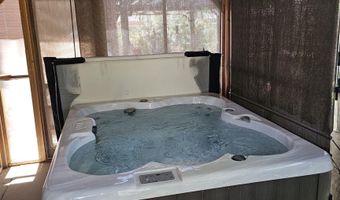 1131 Tracy Pl, Carlsbad, NM 88220