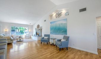 4876 Park Dr, Carlsbad, CA 92008