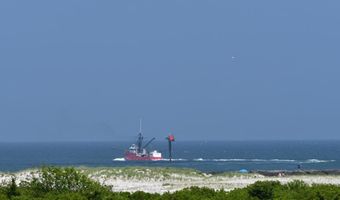 22 E 7TH St, Barnegat Light, NJ 08006