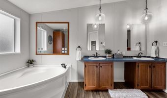 112 Spruce Ln, Bayfield, CO 81122
