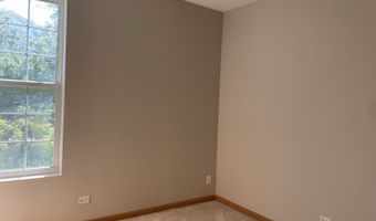 1531 Millbrook Rd, Algonquin, IL 60102
