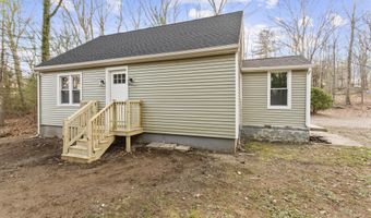 117 W Chippen Hill Rd, Burlington, CT 06013