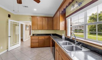 172 Hoxie St, Biloxi, MS 39530