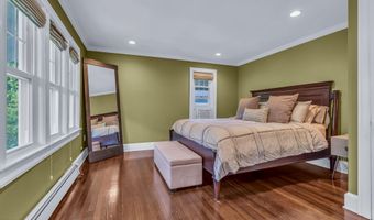 1318 Locust Dr, Asbury Park, NJ 07712