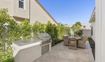210 Estrella St, Solana Beach, CA 92075