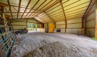 147 Pleasant Hills Rd, Batesville, AR 72501