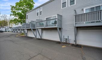 26 Glenview Dr 26, Cromwell, CT 06416