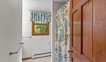30 Pacheco Dr, North Smithfield, RI 02896