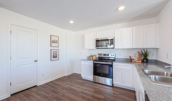 9987 W Mission Dr, Arizona City, AZ 85123
