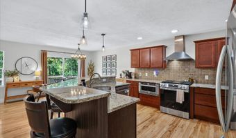 8669 Lilly Ridge Dr SE, Alto, MI 49302
