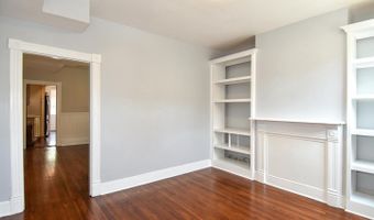 518 N PATRICK St, Alexandria, VA 22314