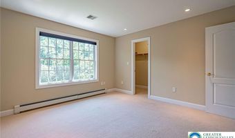 6958 Lehigh Ct, Allentown, PA 18106