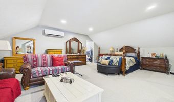 23 Elmwood Dr, Berkley, MA 02779