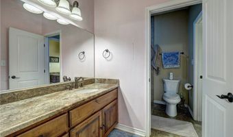 1320 W Highland Ave, Aransas Pass, TX 78336