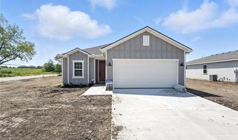 1665 N Grayhawk Dr, Basehor, KS 66007