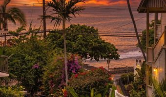 75-5782 KUAKINI Hwy 311, Kailua Kona, HI 96740