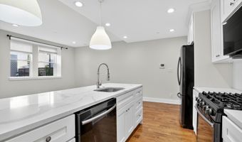 1420 E SUSQUEHANNA Ave C, Philadelphia, PA 19125