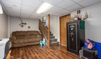 19686 Lawrence 1180, Aurora, MO 65605