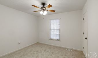 135 Longbranch Ct, Athens, GA 30605
