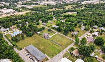 317 Young St, Arkoma, OK 74901