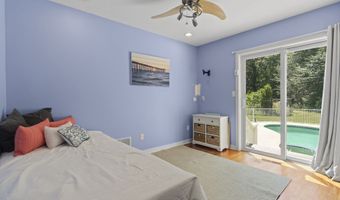 71 Olde Orchard Rd, Clinton, CT 06413