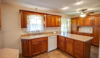 4401 Wedgewood Dr, Alton, IL 62002