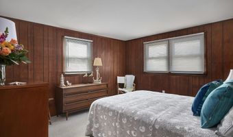 2006 CENTRAL Ave, Barnegat Light, NJ 08006