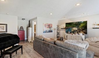 2064 S ORCHARD Dr, Bountiful, UT 84010