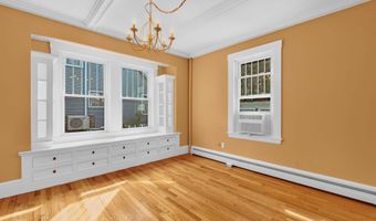 115 Shepley St, Auburn, ME 04210