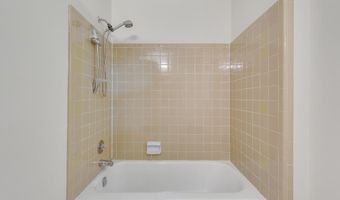 1534 Country Squire Ct, Decatur, GA 30033