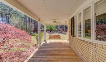 692 W Union Grv, Auburn, GA 30011