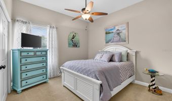 806 EAGLE Ln, Apollo Beach, FL 33572