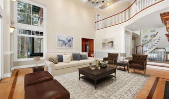 104 Hopewell Rd, Alton, NH 03809