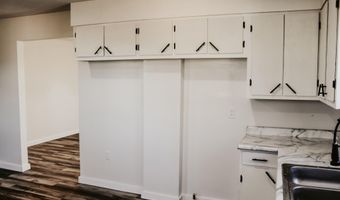 502 Bunch Ave, Ava, MO 65608