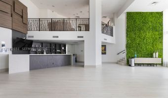 1000 W Island Blvd 911, Aventura, FL 33160