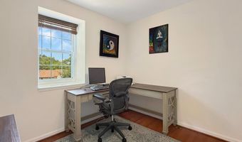 1045 COPPERSTONE Ct, Rockville, MD 20852