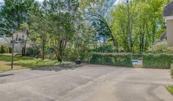 9216 Gainswood Cir, Montgomery, AL 36117