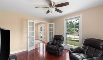 603 Rue Montand Dr, Ballwin, MO 63011