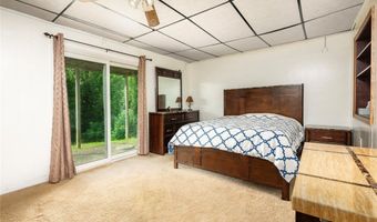 105 Lincoln Hts, Alum Creek, WV 25003