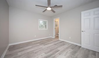 206 Beverly Dr, Ocean Springs, MS 39564