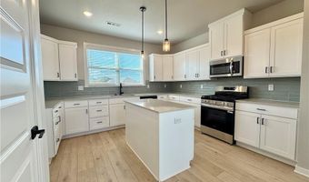 4705 SW Wakanda St, Bentonville, AR 72713