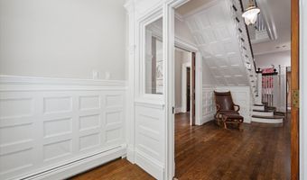75 W Broadway, Bangor, ME 04401